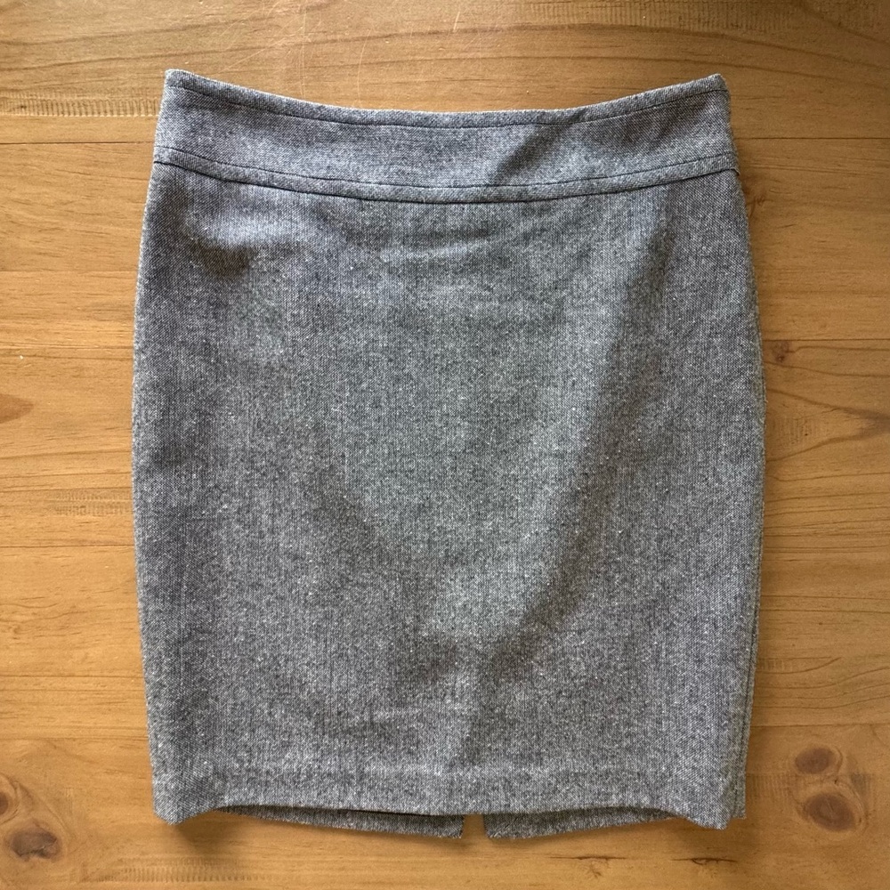 The Limited Collection Gray Pencil Skirt Women’s Size 6 Y2K
